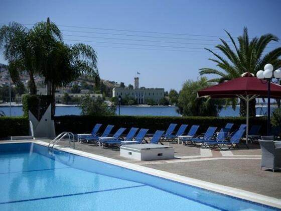 Nikis Village - Photo2