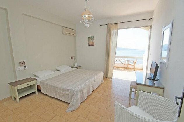 Panorama Apartments Poros - Photo3