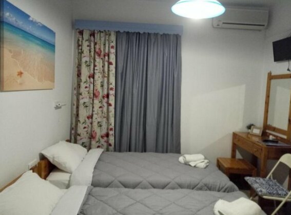 Panos Studios Poros - Photo5