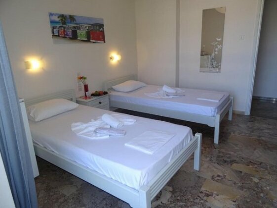 Villa Irene Poros - Photo5