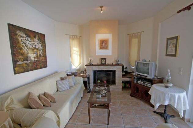 Aphrodite's House - Photo2