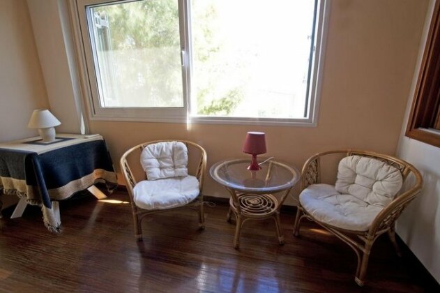 Aphrodite's House - Photo5