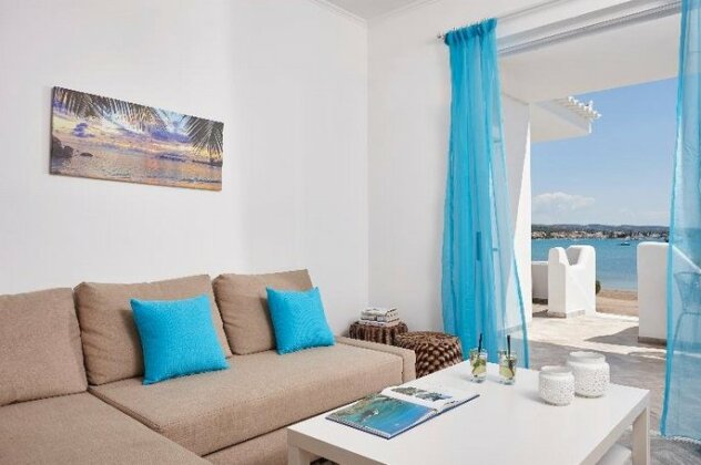 Beach Cabanas Porto Cheli - Photo3