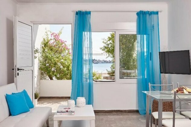 Beach Cabanas Porto Cheli - Photo5