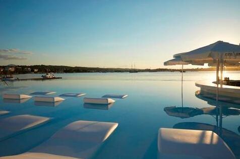 Nikki Beach Resort & Spa - Photo2