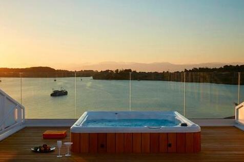 Nikki Beach Resort & Spa - Photo3