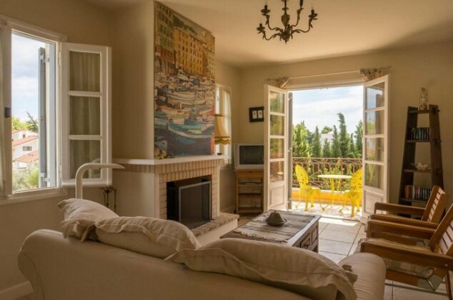Villa Iva in Aghios Aimilianos - Photo3