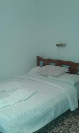 Manoleas Rooms to Let
