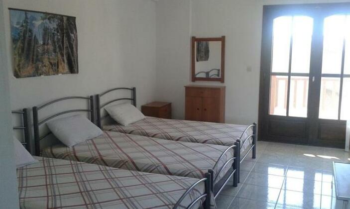 Lelegianni Studios and Apartments - Photo3