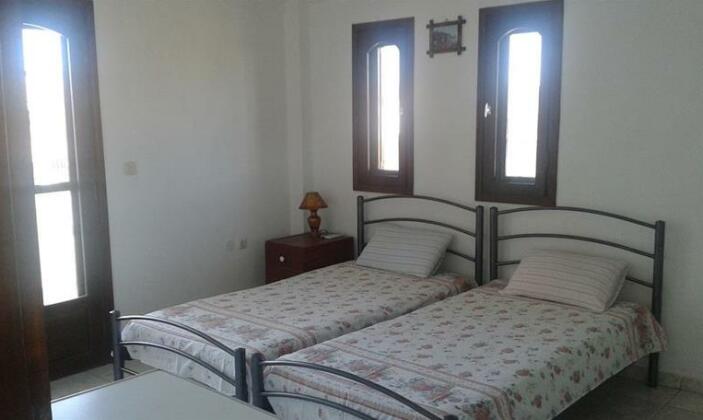 Lelegianni Studios and Apartments - Photo4