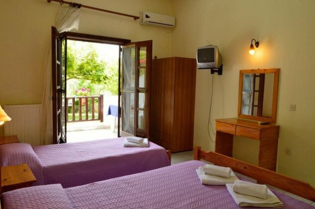 Pension Nikos Psakoudia - Photo2