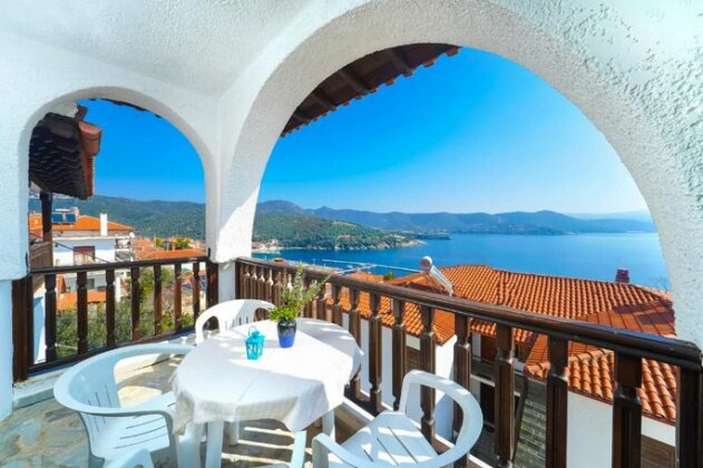 Kritikos Apartments