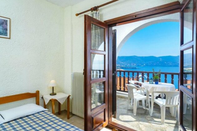 Kritikos Apartments - Photo3