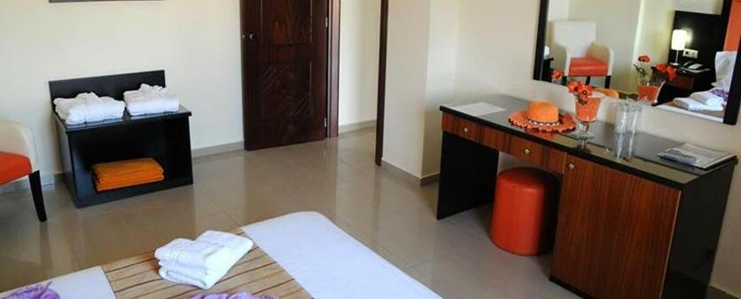 Chrispy Village Hotel Kolymvari - Photo4
