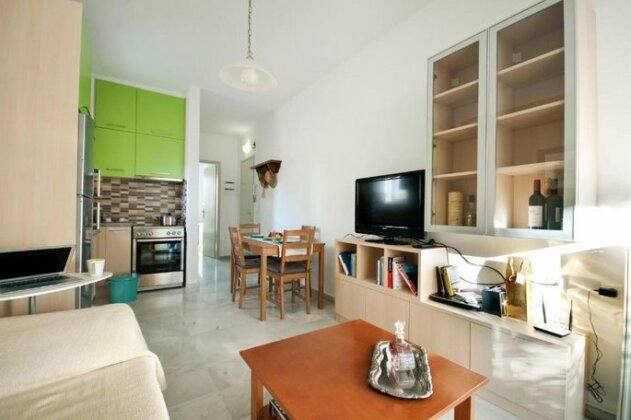 Apostolaki A Apartment - Photo2