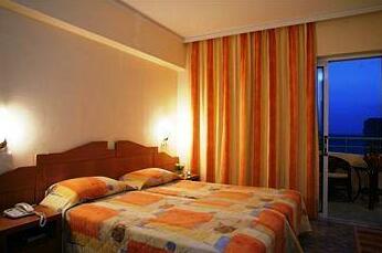 Bio Suites Hotel - Photo4