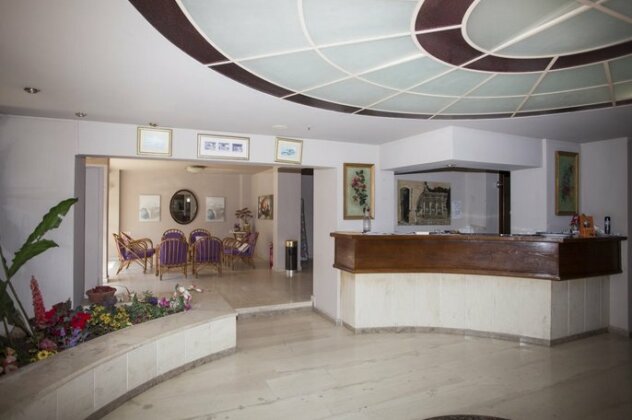 Eleonora Hotel - Photo4