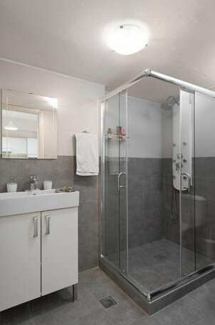 Homestay - Central Luxury Apartment - Photo4