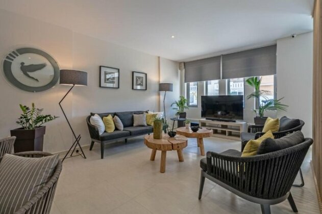 Icarus Apartments - Photo5