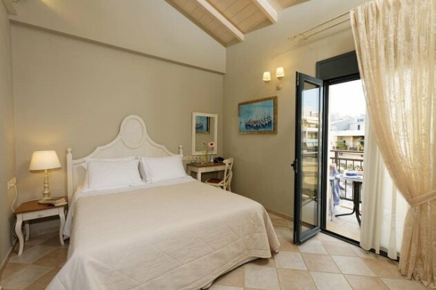 Ionia Suites - Photo5