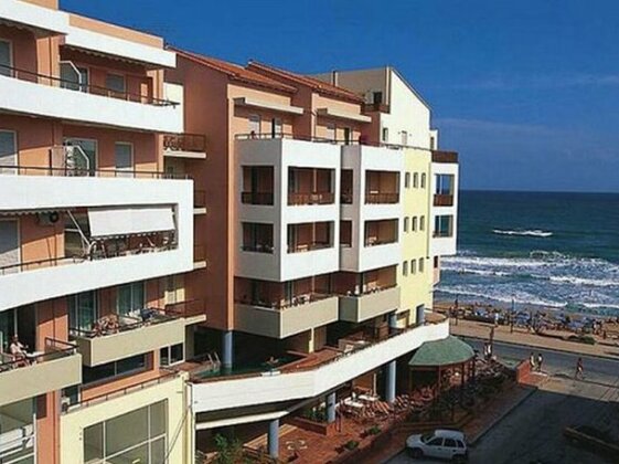 Lefkoniko Sands Aparthotel - Photo2