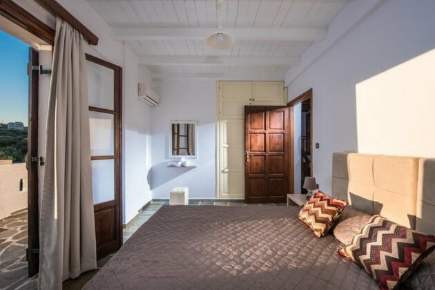 Mosaic Villa - Photo5
