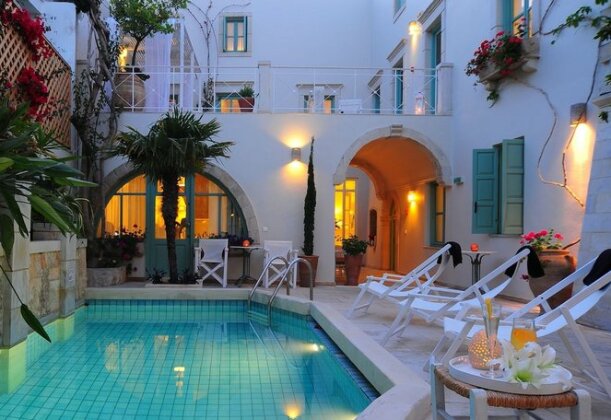 Mythos Suites Hotel - Photo2