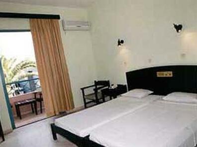 Rethymno Bay Hotel - Photo2