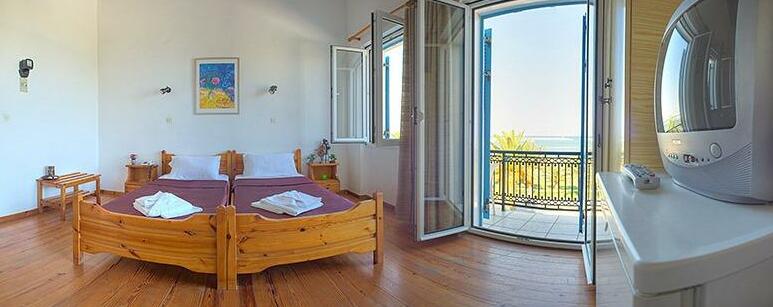 Sea Front Studios Old Town - Photo3