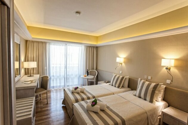 Sentido Pearl Beach - Photo5