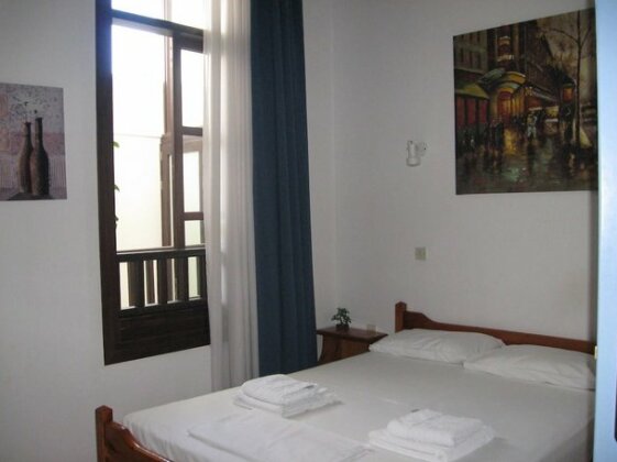The Sea- Front Rooms and Apartments - Photo5