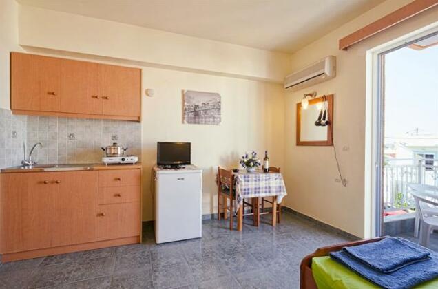 Alia Hotel & Suites - Photo4