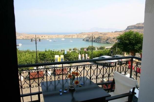 Amfithea - Photo3