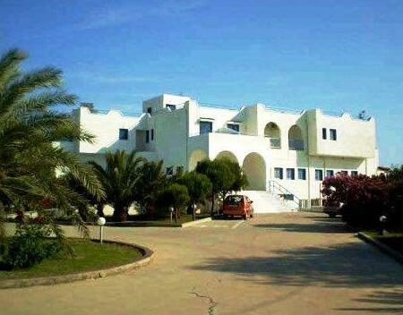 Ampelia Beach - Photo3