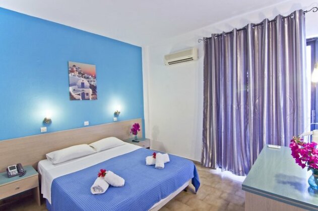 Argo Hotel - Photo2