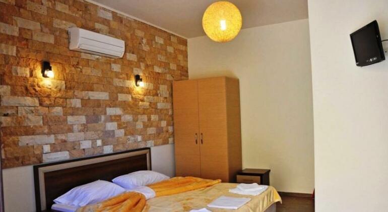 Asimenis Cottages - Photo4