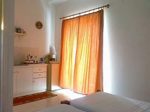Athina Studios Rhodes - Photo3