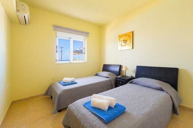 Athoniki Villas - Photo4