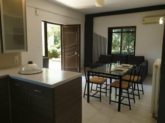 Bougainvillea Cozy Apartment - Photo2