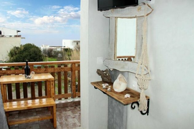 Christos studios Rhodes - Photo2