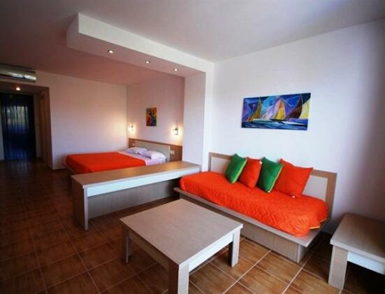 Ekaterini Hotel - Photo3