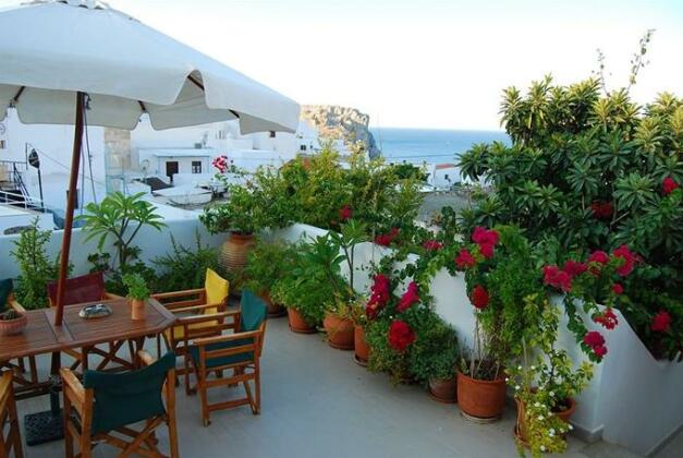 Erato Apartments - Photo2