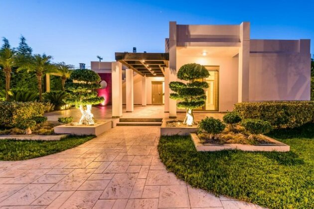 Filerimos Oasis Luxury Villa - Photo3