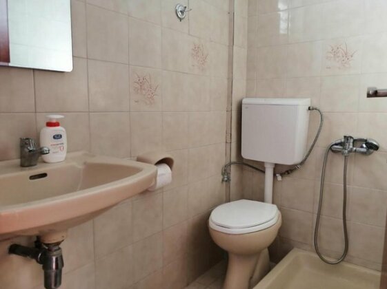 Fully Equipped Apartment in a Quiet Area - Photo5