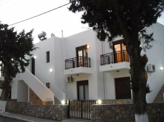 Gennadi Court