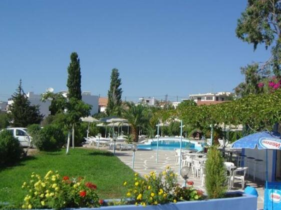 Golden Sunrise Hotel - Photo4