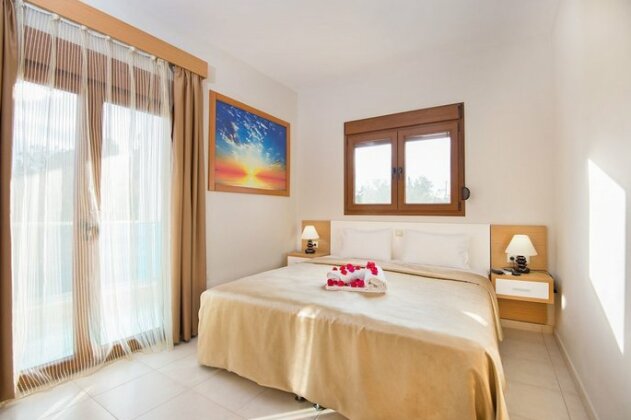 Horizon Line Villas - Photo3