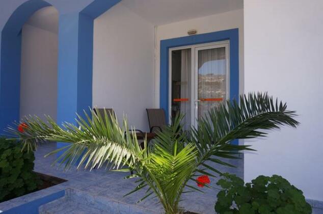 Kedros Rooms - Photo2