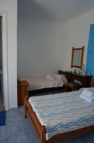 Kedros Rooms - Photo5