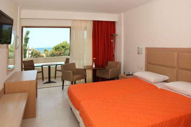 Kolymbia Sky Hotel - Photo2